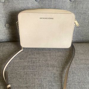 Michael Kors Crossbody Bag